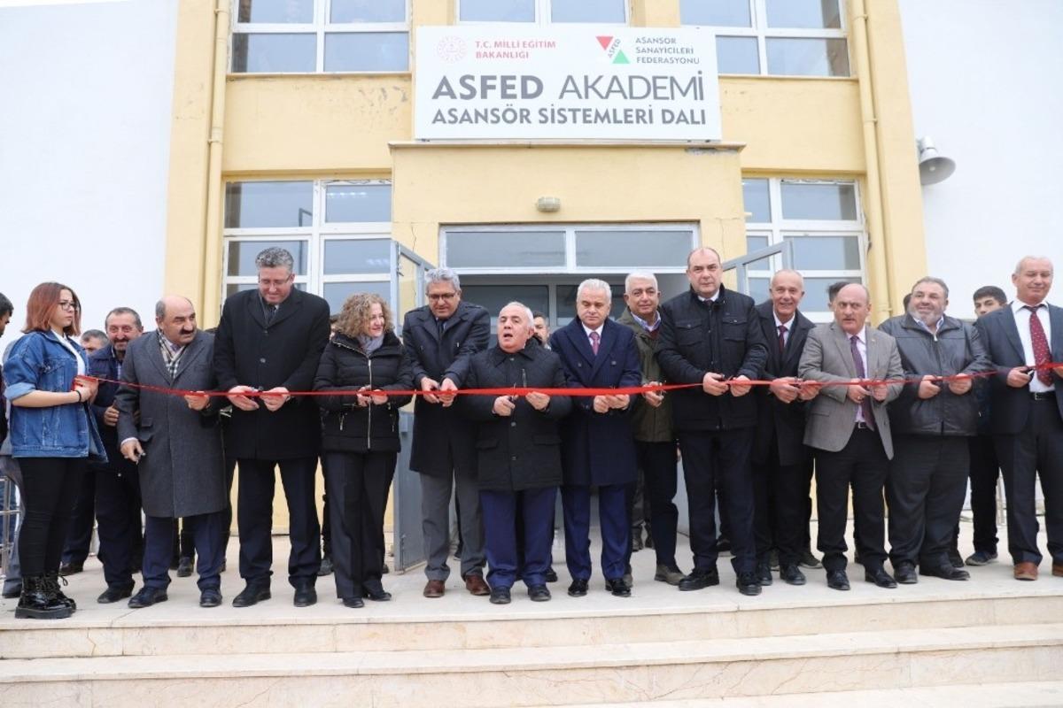 Eskişehir Sanayi Odası&rsquo;ndan ASFED Asans&ouml;r Akademisi&rsquo;ne tam destek