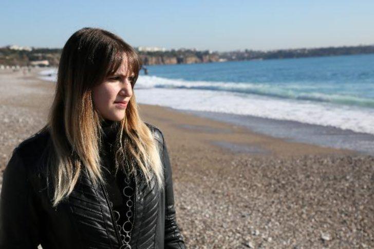 Zayıflamak için diyetisyene gitti, bacakları yandı! G2