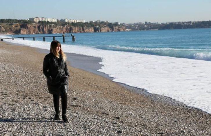 Zayıflamak için diyetisyene gitti, bacakları yandı! G3