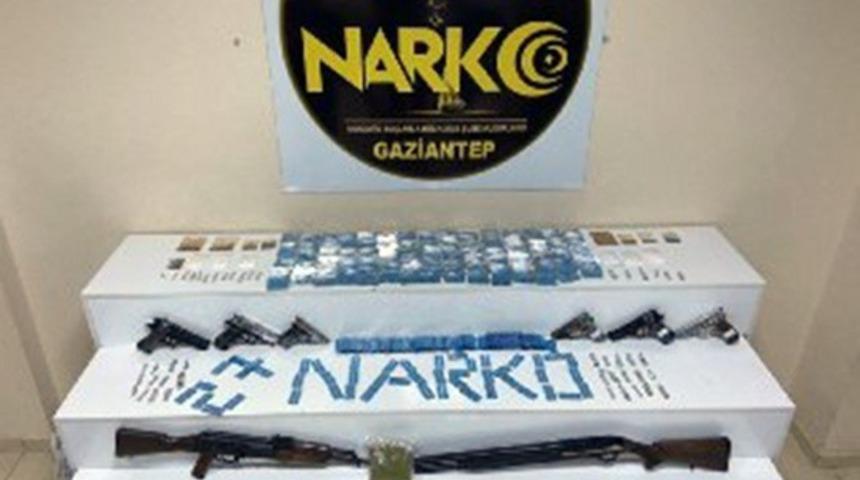 Gaziantep&rsquo;te helikopter destekli uyuşturucu operasyonları s&uuml;r&uuml;yor