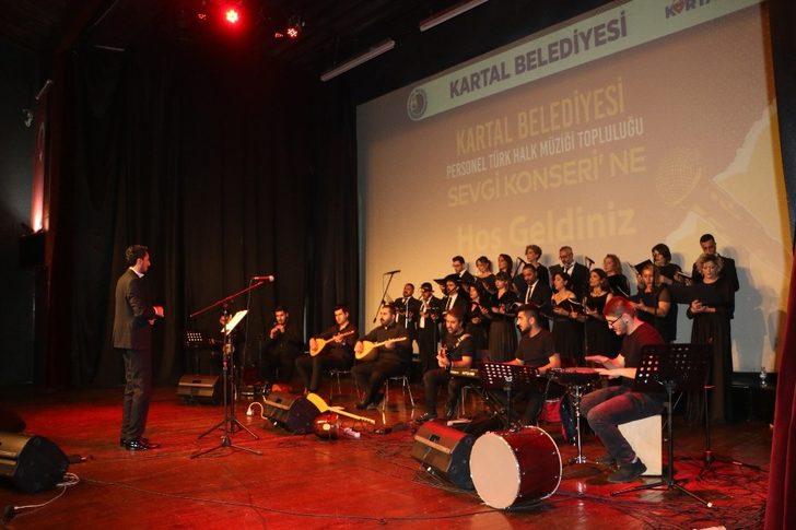 Kartal Belediyesi personeli türkülerini sevgi için söyledi G2