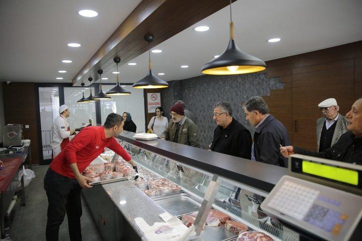Antalyalılardan Halk Et’e yoğun ilgi G1