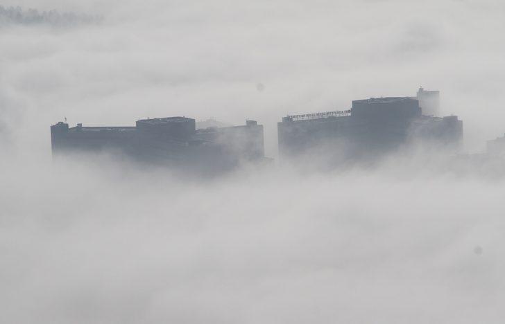 Sis bulutları Elazığ'da! Gören telefonuna sarıldı G2