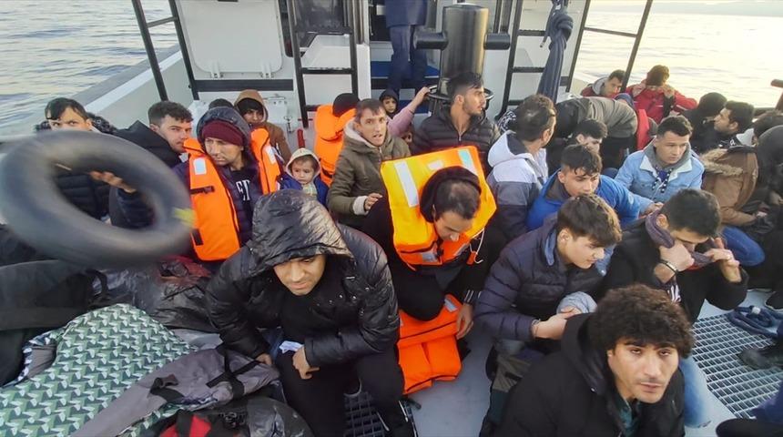 Enez açıklarında 36 düzensiz göçmen yakalandı