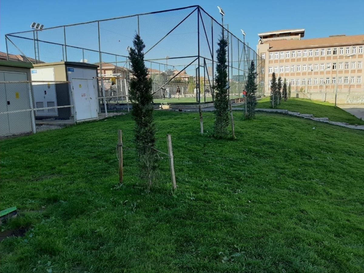 Eğitim yuvasına modern &ccedil;evre d&uuml;zenlemesi
