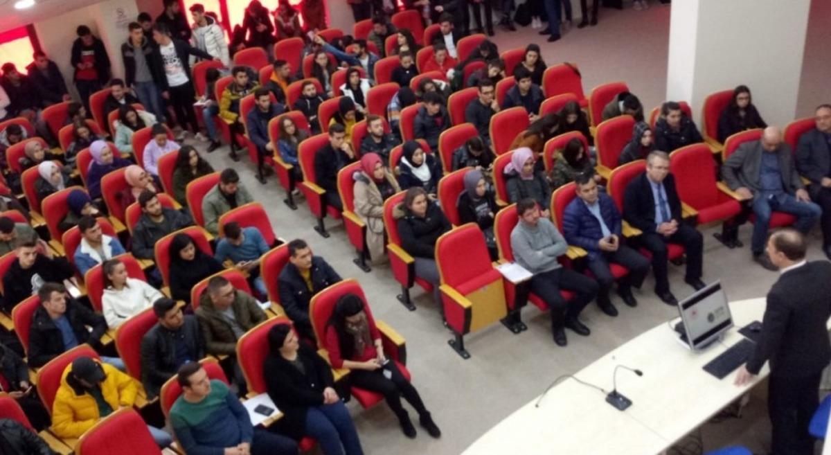 Tavşanlı MYO&rsquo;da &lsquo;İşletmelerde Sıfır Atık&rsquo; konulu konferansı