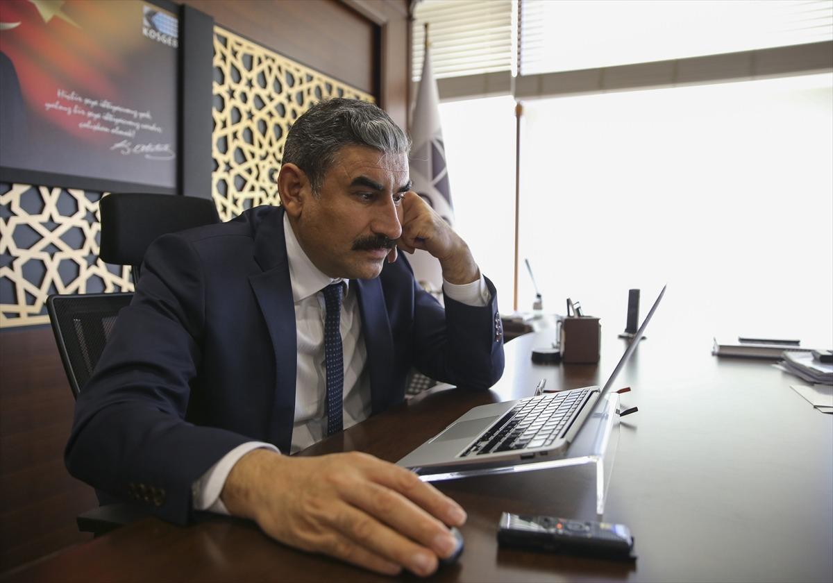 KOSGEB Başkanı Uzkurt AA'nın "Yılın Fotoğrafları" oylamasına katıldı