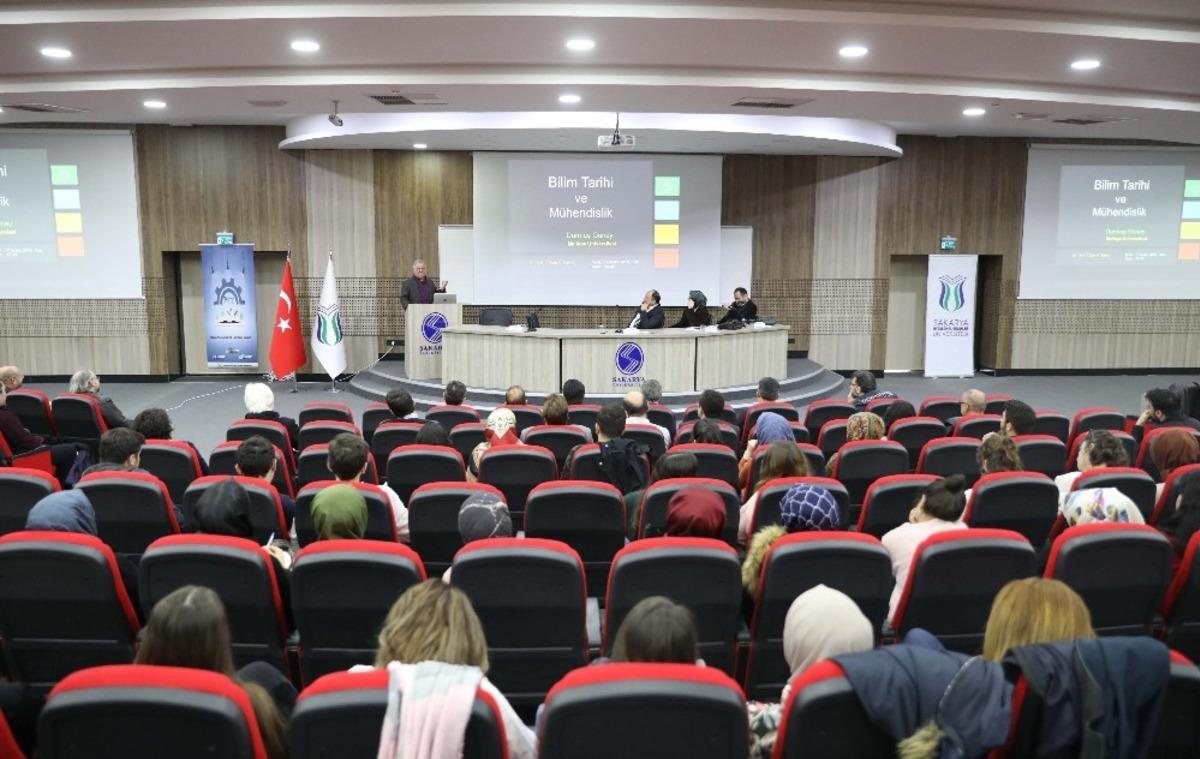 Bilimin tarihi SUB&Uuml;&rsquo;de konuşuldu