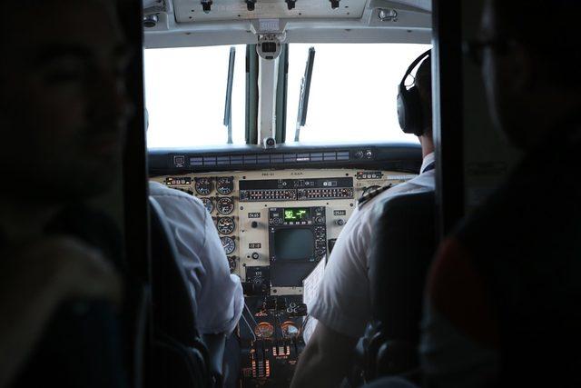 cockpit-924952_960_720