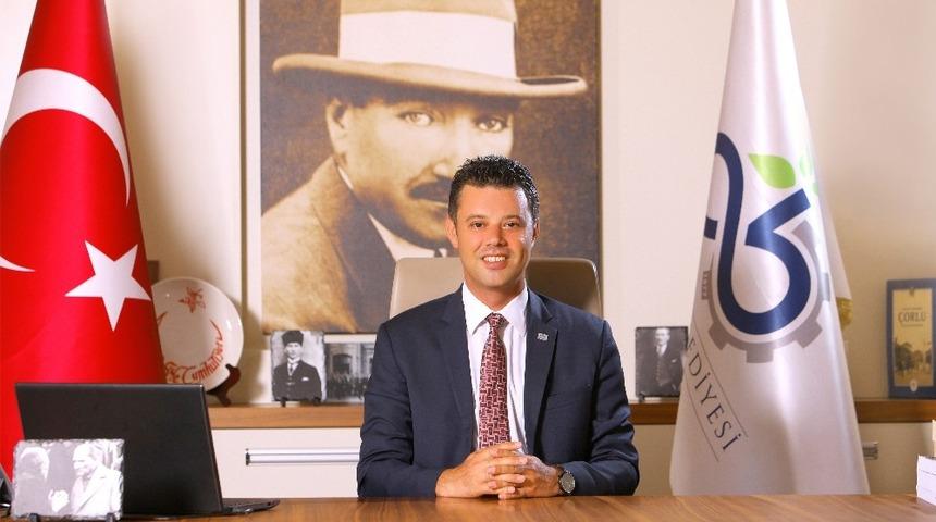 &Ccedil;orlu Belediye Başkanı Sarıkurt: &ldquo;Hi&ccedil;bir vatandaşımızı &ccedil;aresiz bırakmayacağız&rdquo;