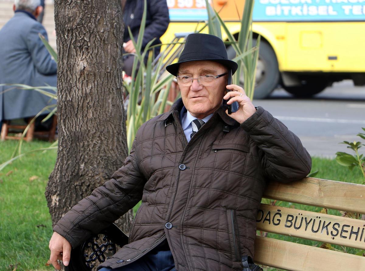 Dolandırılan eski bakan Aytekin: Aptallığıma doymayayım, maalesef bu işi yaptım