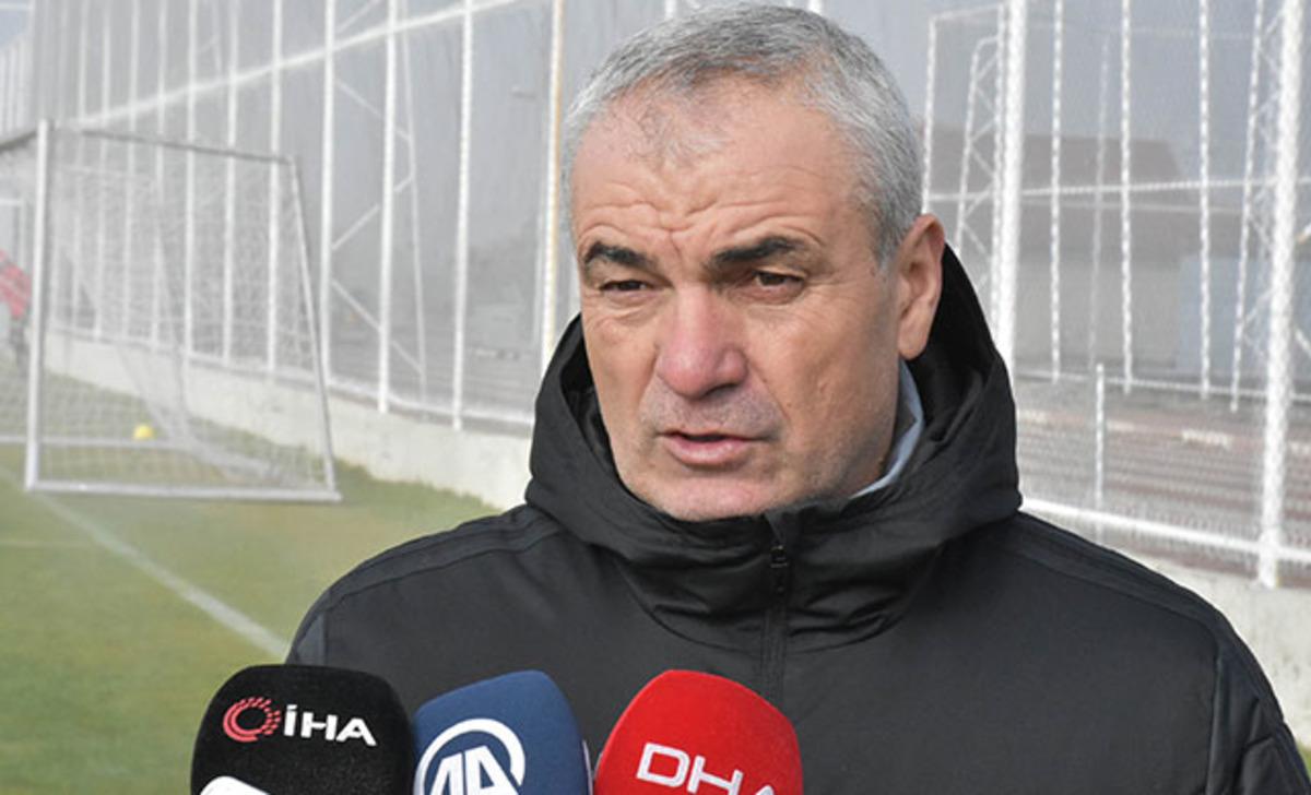 Rıza &Ccedil;alımbay: Emre ile Mert Hakan&rsquo;ı g&ouml;nderme d&uuml;ş&uuml;ncemiz yok