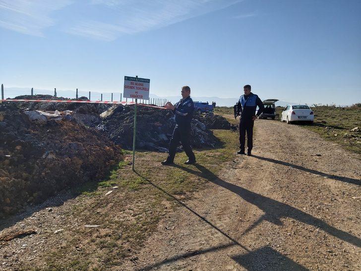 İznik'e kamyonlarla kimyasal atık döküldü! G5