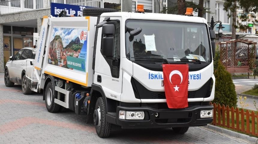 İskilip Belediyesi araç filosunu güçlendirdi