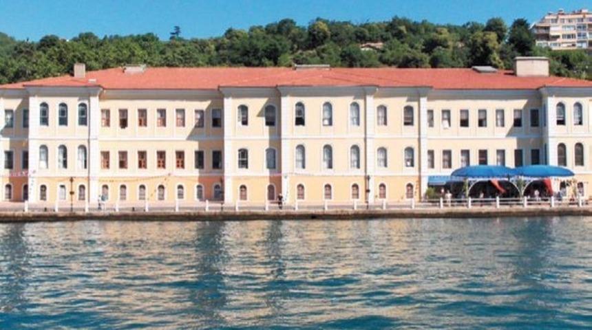 Kabataş Erkek Lisesi uluslararası m&uuml;fredat uygulayan ilk devlet lisesi oldu