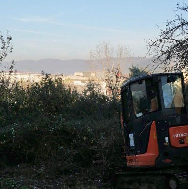 Körfez’in boş arazileri temizlendi G3