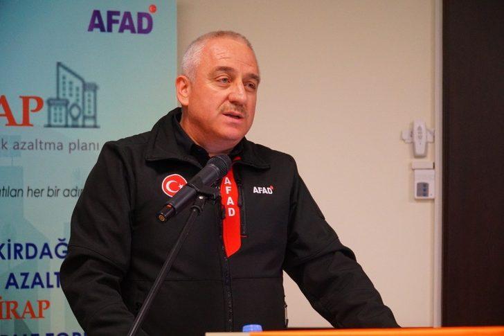 AFAD Başkan Yardımcısı Palakoğlu: “Afet ülkesinde yaşıyoruz” G1