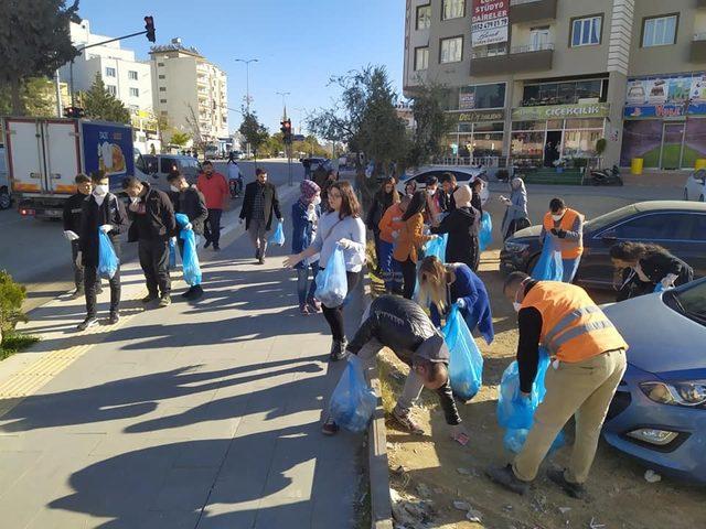 “Çevre Temizliği ve Çöp Toplama Etkinliği” düzenlendi