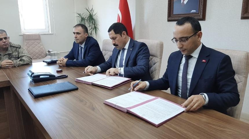 Ardahan&rsquo;da Kamu Yararına &Ccedil;alıştırılma Protokol&uuml; imzalandı