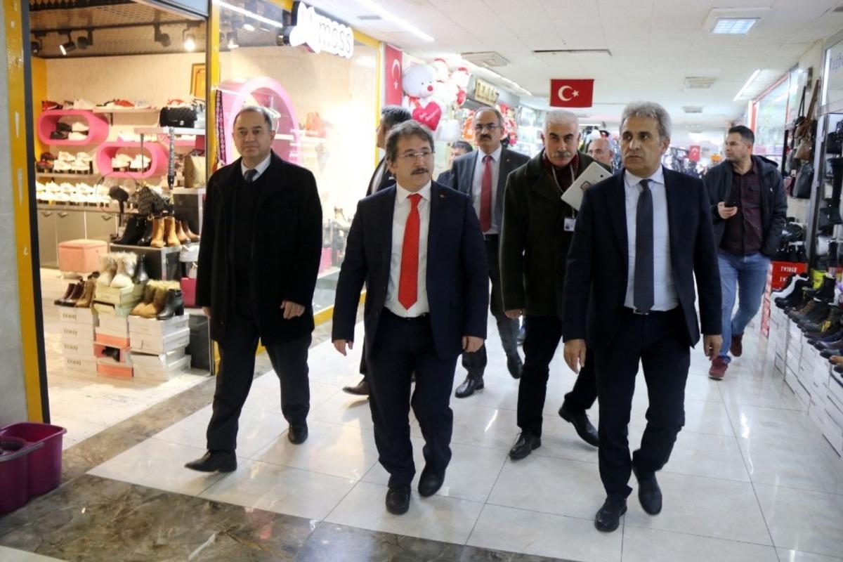 İl Sağlık M&uuml;d&uuml;r&uuml; Benli: "Hunat &Ccedil;arşısı, Kapalı &Ccedil;arşı ve Yeraltı &Ccedil;arşısı&rsquo;nda sigara i&ccedil;me oranını y&uuml;zde 99 oranında bitirdik"