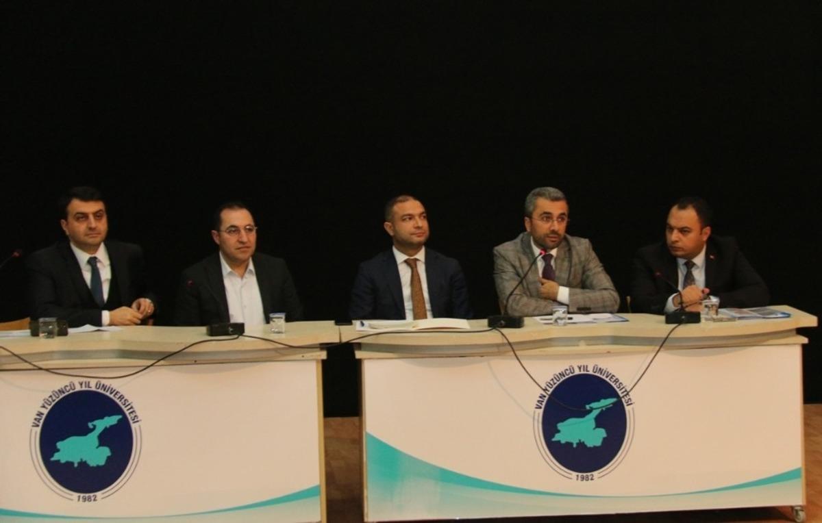Van&rsquo;da belediyeler &lsquo;Deprem Zirvesi&rsquo;nde buluştu