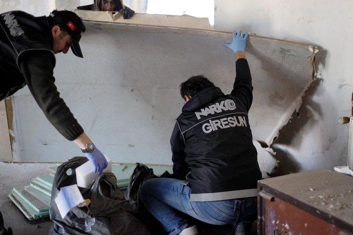 Polis metruk binalar ve okul çevrelerinde narkotik uygulamalarını sıklaştırdı G4