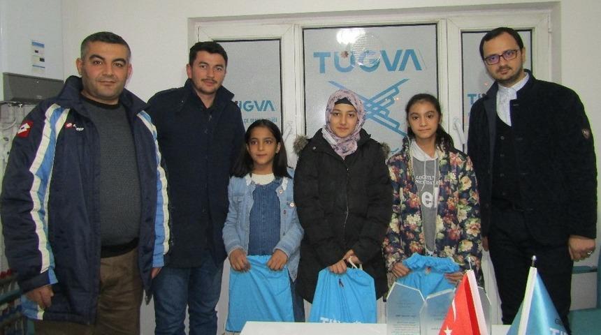 T&Uuml;GVA &ccedil;izimlerle 40 hadis resim yarışması sonu&ccedil;landı