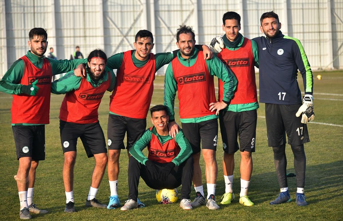 Konyaspor'da Trabzonspor ma&ccedil;ı hazırlıkları