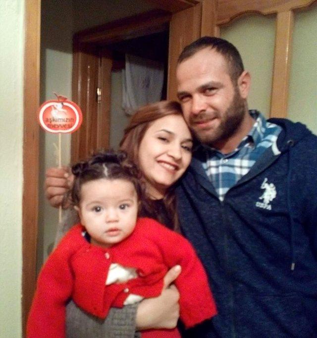 İzmir'de 4. kattan düşen bebek yaşamını yitirdi<br />

