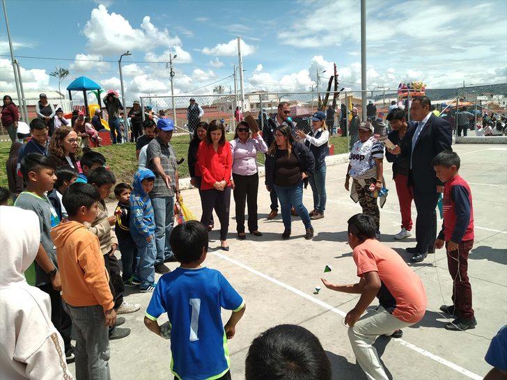 TİKA'dan Ekvador'daki tarımsal kalkınmaya sera desteği G3