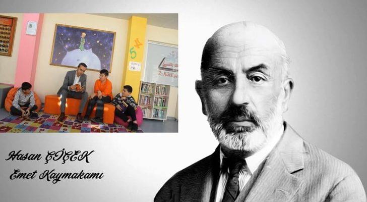 Mehmet Akif Ersoy’un anısına seslendirilen şiir tıklanma rekoru kırıyor G2