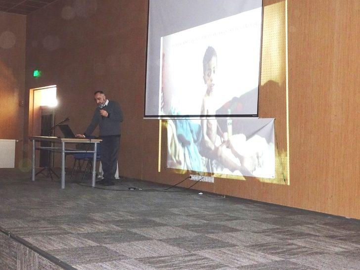 İHH Hisarcık’ta öğrencilere ‘Her Sınıfın Bir Yetim Kardeşi’ projesi tanıtıldı G2