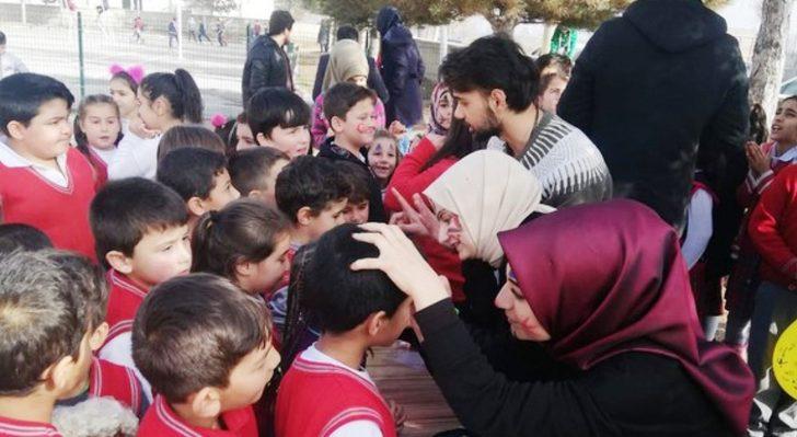 DPÜ’lü öğrencilerden ilkokula müzik sınıfı G2