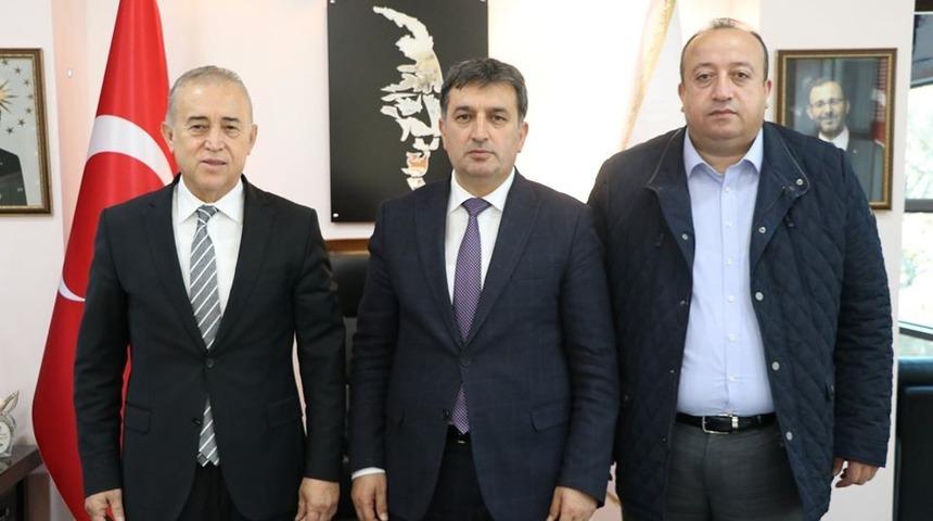 Musa Soykarcı ve Adil &Ouml;zhan Eskici&rsquo;yi ziyaret etti