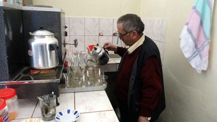 9 yaşındayken başına kurşun isabet etti, 47 yıldır öyle yaşıyor... "Hayatım karardı" G3