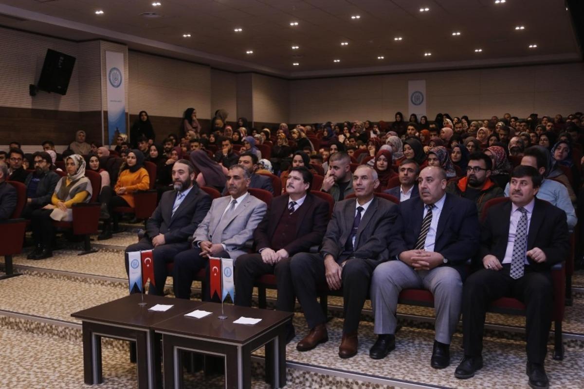 BE&Uuml;&rsquo;de &rsquo;D&uuml;nya Arap&ccedil;a G&uuml;n&uuml;&rsquo; kutlandı