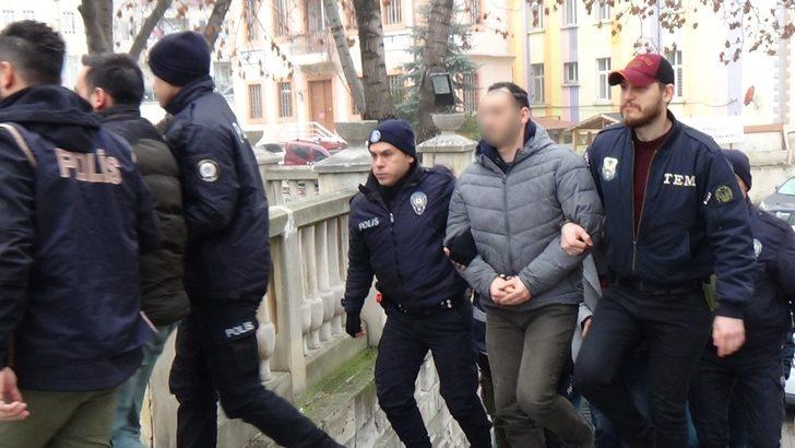 Kütahya’da 10 FETÖ şüphelisi adliyede G3