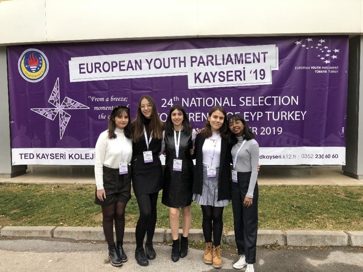 GKV&rsquo;liler Ulusal Se&ccedil;im Konferansında