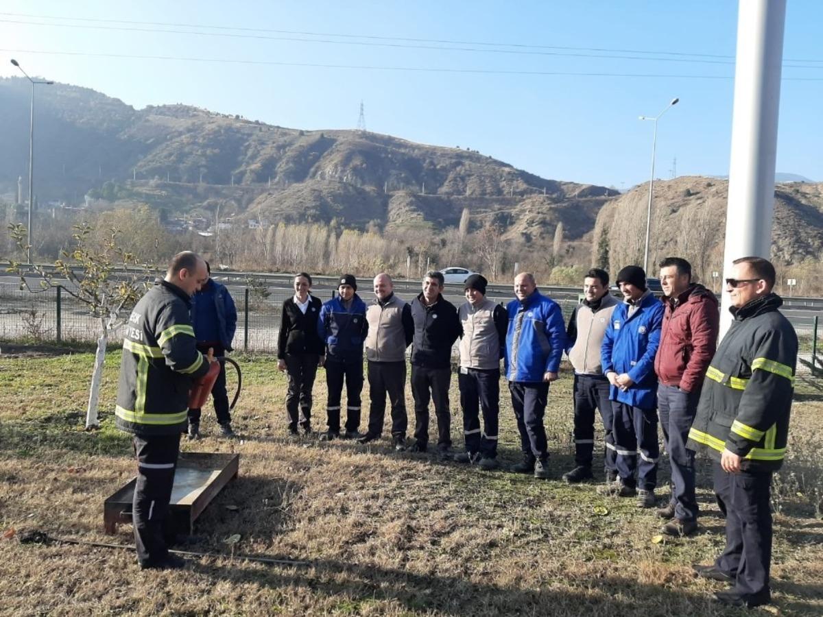 İtfaiye M&uuml;d&uuml;rl&uuml;ğ&uuml;nden yangın tatbikatı ve eğitim