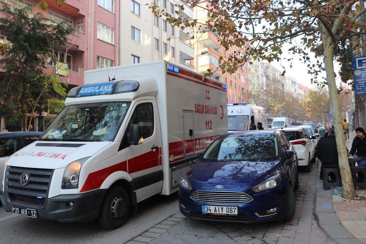 Denizli'de 30 öğrenci hastaneye kaldırıldı G3