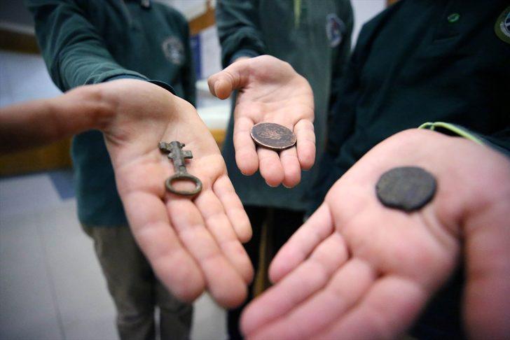 Ortaokul öğrencilerinden müzecilik adına örnek davranış G3