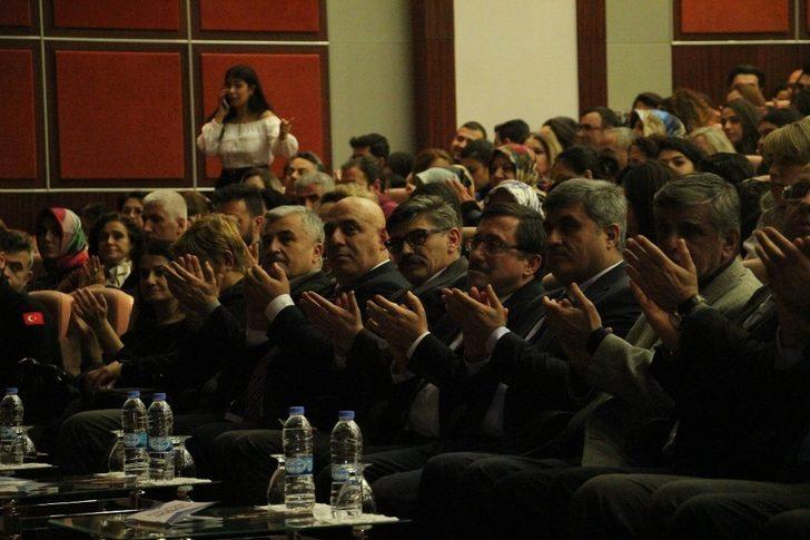 Neşet Ertaş Türküleri Konserine ilgi G4