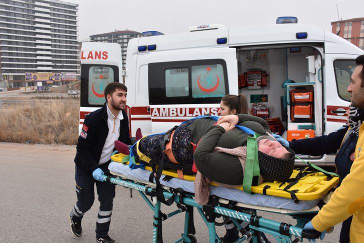 Kırıkkale'de yolcu otobüsü kaza yaptı! Yaralılar var G2