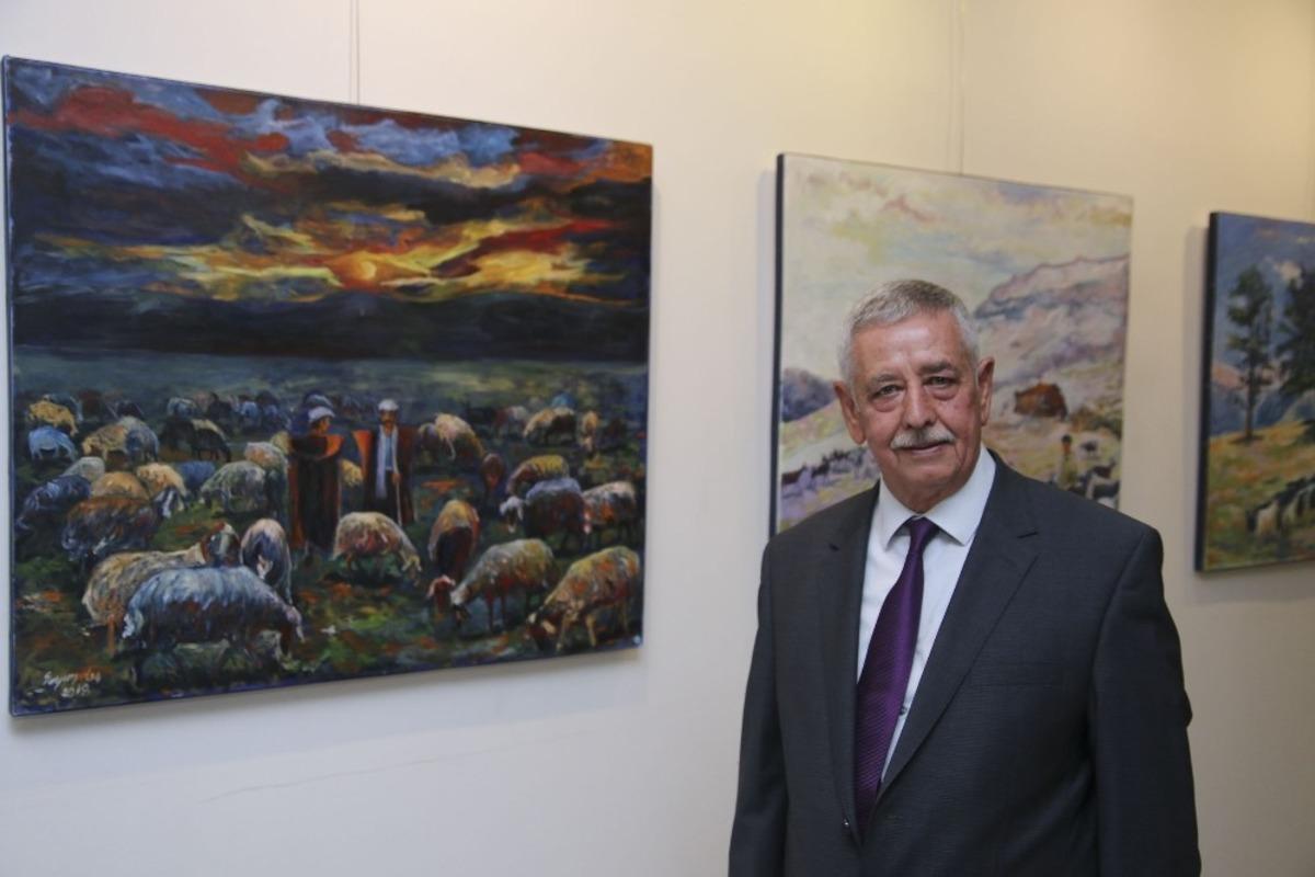 G&uuml;zelyayla eski belediye başkanı Sayım Ko&ccedil;, MTSO&rsquo;da sergi a&ccedil;tı