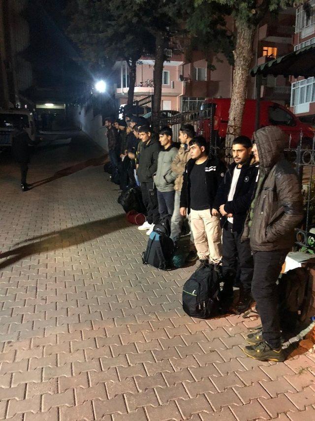 Tekirdağ’da 20 kaçak göçmen yakalandı