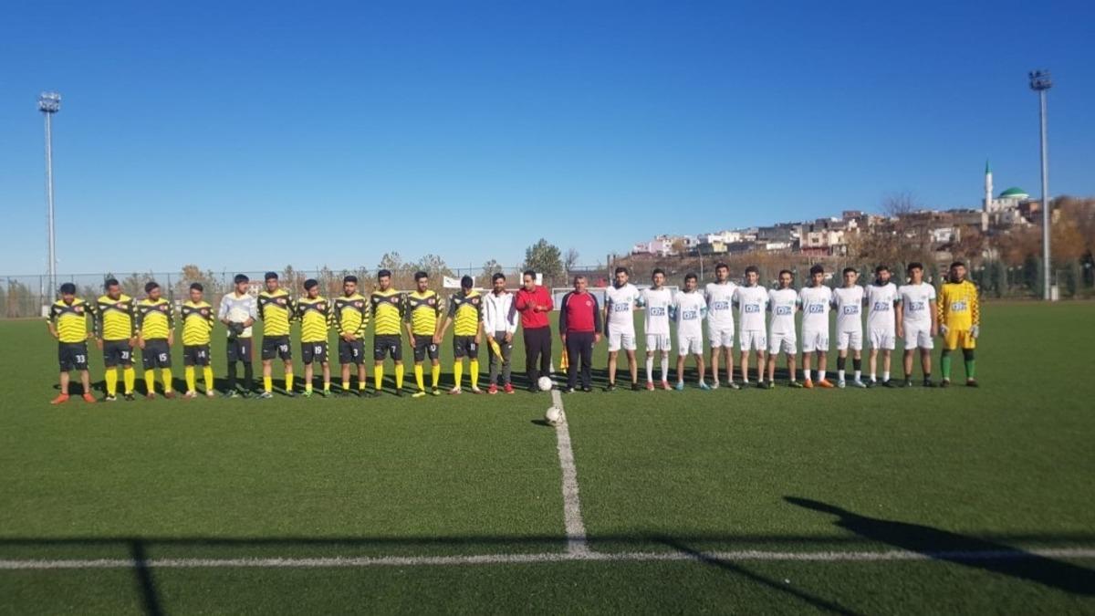 &Ccedil;ınar&rsquo;daki futbol turnuvası sona erdi