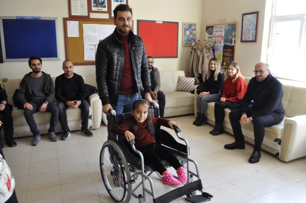 Minik sevgi artık rahat&ccedil;a okuluna gidebilecek