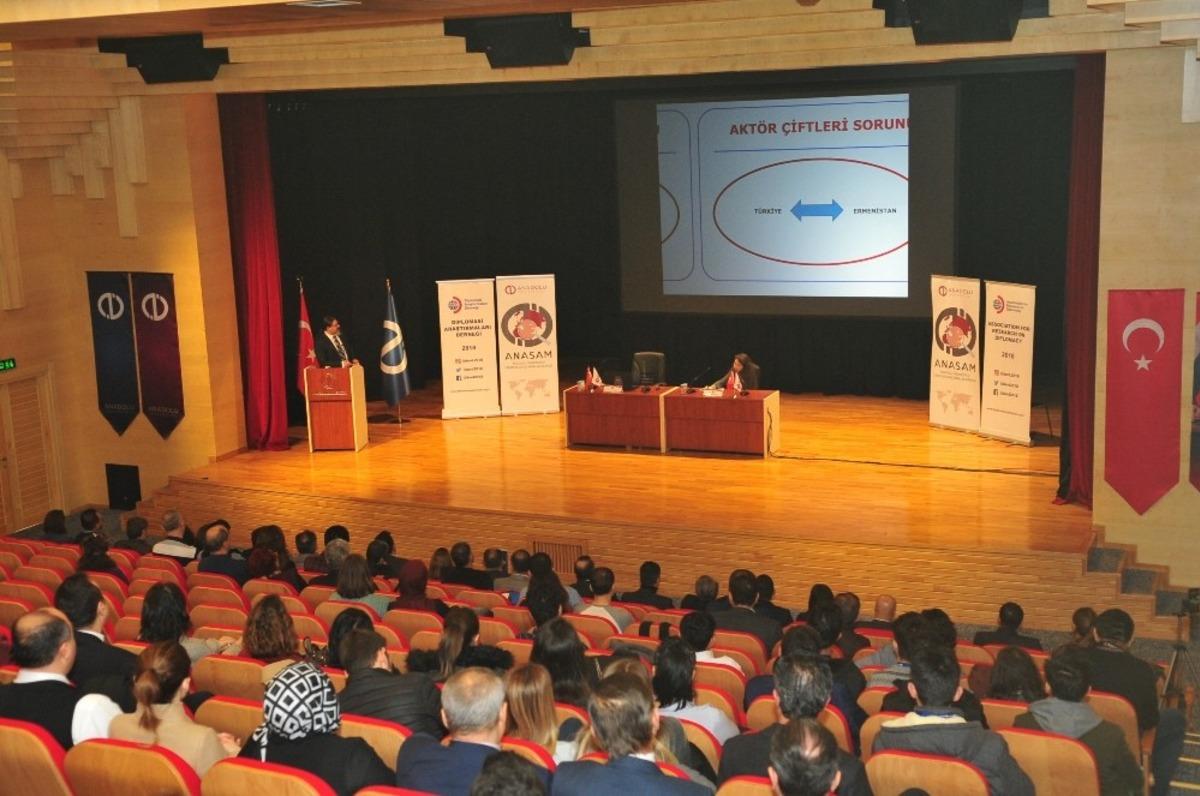 Ge&ccedil;mişten g&uuml;n&uuml;m&uuml;ze T&uuml;rk-Ermeni ilişkileri