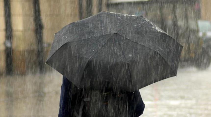 Meteoroloji'den yağış uyarısı! İstanbullular dikkat! 