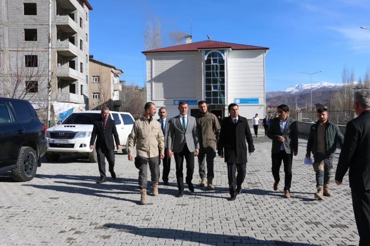 Uygulama Camisi&rsquo;nde ilk cuma namazı kılındı